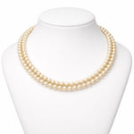 Collar doble de perla crema 6 mm en exhibidor