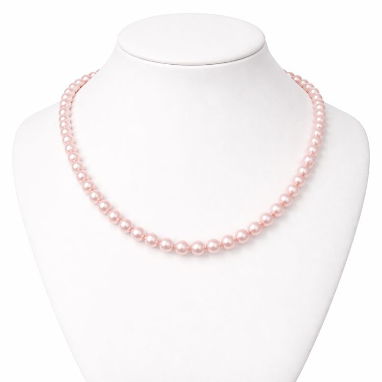 Collar de perla rosa pastel 8 mm en cuello exhibidor
